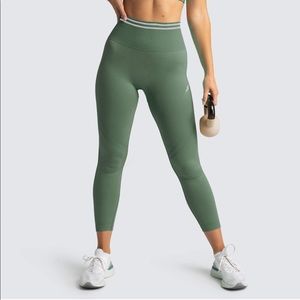 DOYOUEVEN DYE scrunch seamless leggings